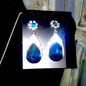 New Beautiful sterling silver earrings